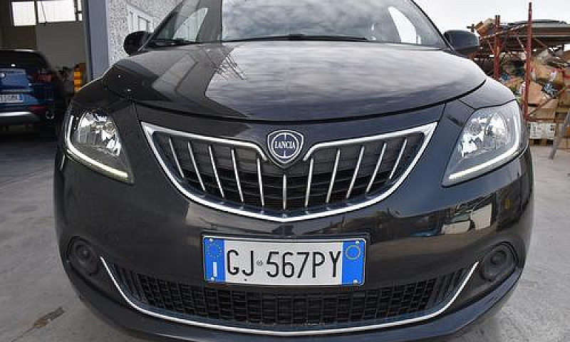 Lancia Ypsilon 1.0 F...