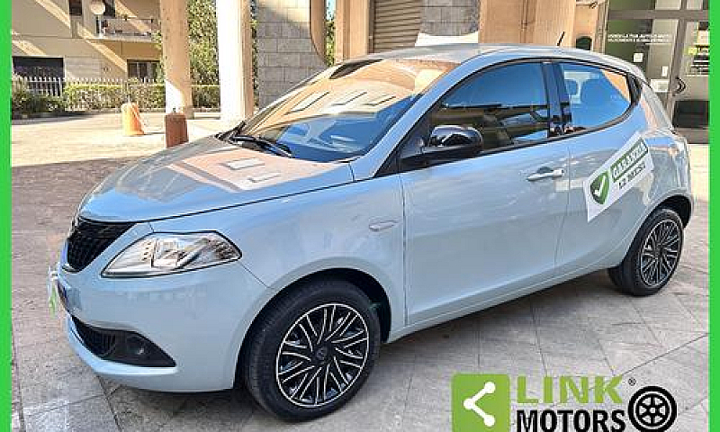 Lancia Ypsilon 1.0 F...