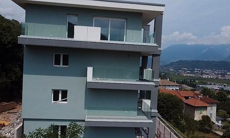 Isera- Appartamento ...