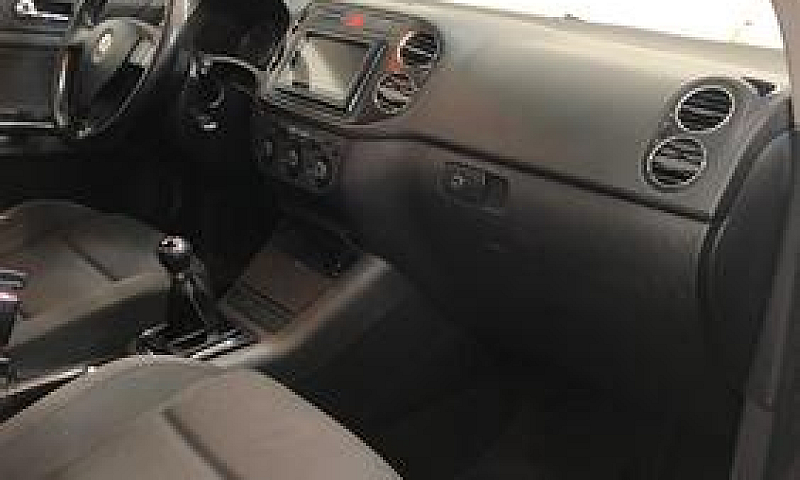 Volkswagen Golf Plus...