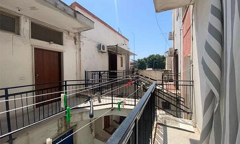 Trilocale A Taranto...