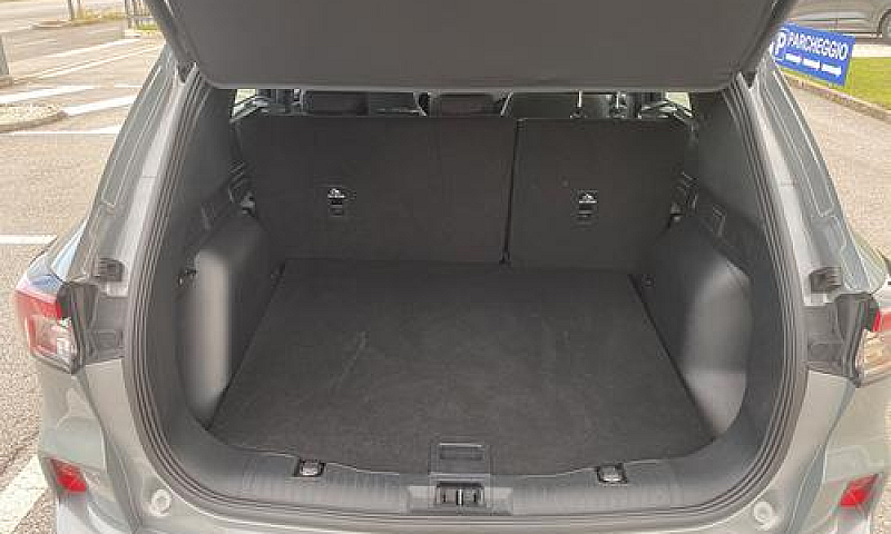 Ford Kuga St-Line 2....