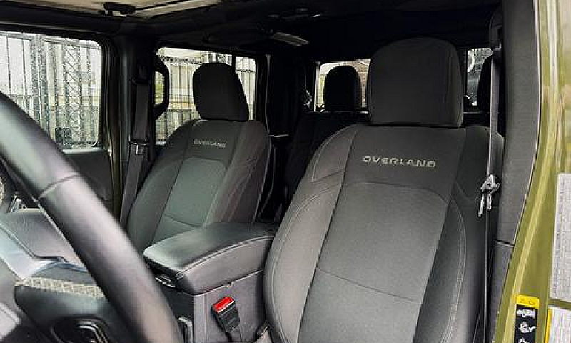 Jeep Gladiator 3.0 V...