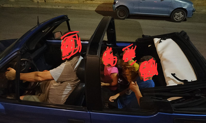 Peugeot 205 Cabrio...