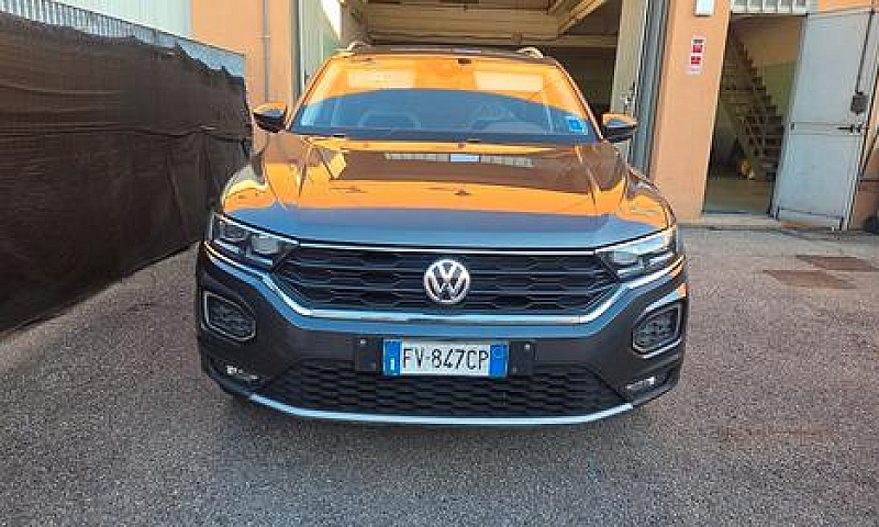 Volkswagen T-Roc 2.0...