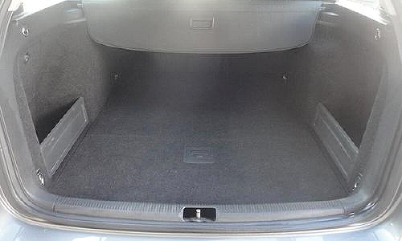 Volkswagen Passat 2....