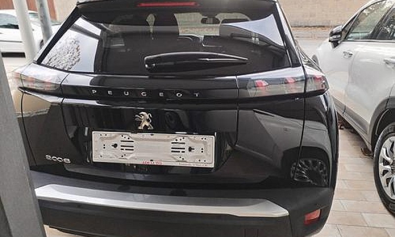Peugeot 2008 Bluehdi...