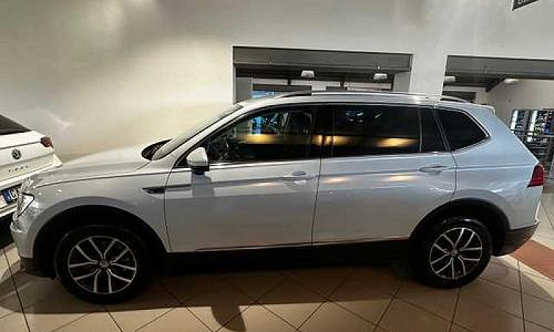 Volkswagen Tiguan Al...