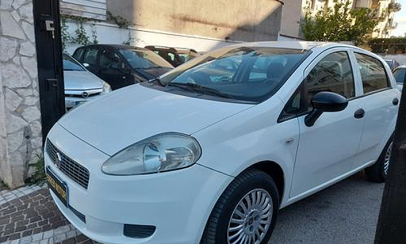 Fiat Grande Punto 1....