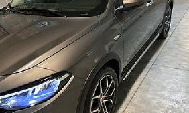 Fiat Tipo Cross Dise...