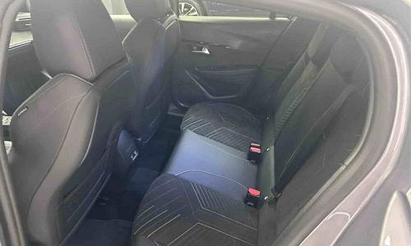 Peugeot 208 1.2 Hybr...