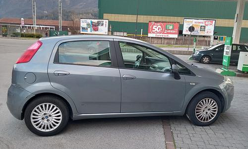 Fiat Grande Punto 13...