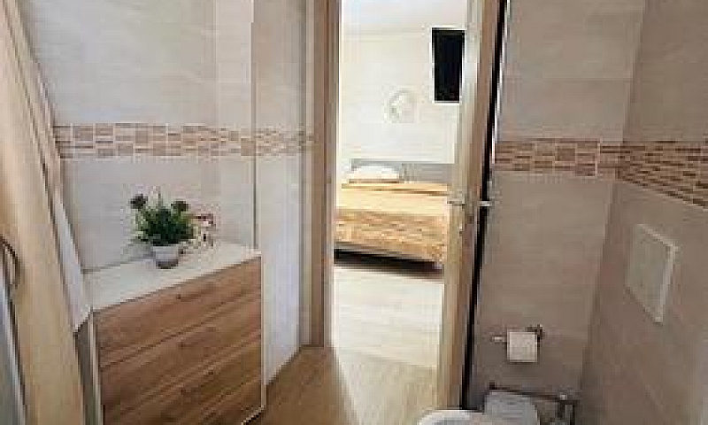 Casa Nuova A 200 Met...