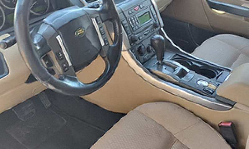 Range Rover Sport 2....
