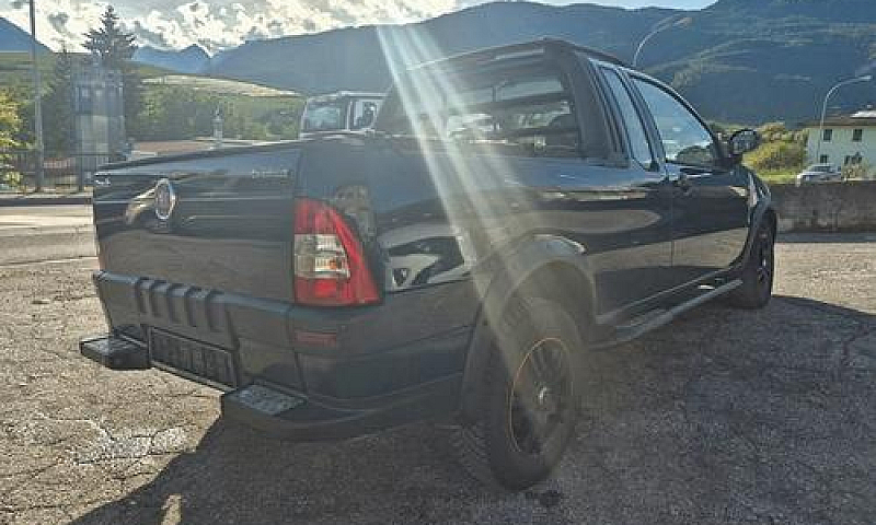 Fiat Strada 1.3 Mjt ...