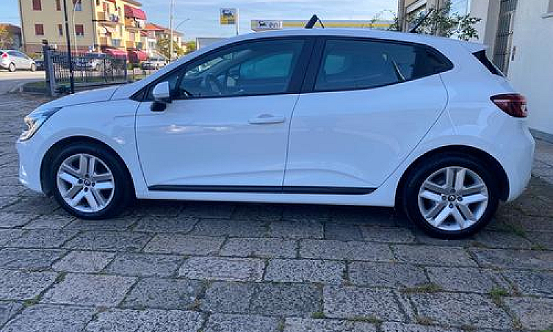 Renault Clio Blue Dc...