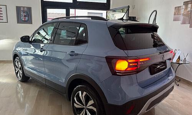 Volkswagen T-Cross 1...