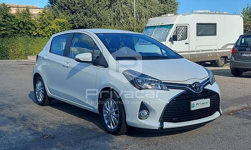 Toyota Yaris 1.4 D-4...
