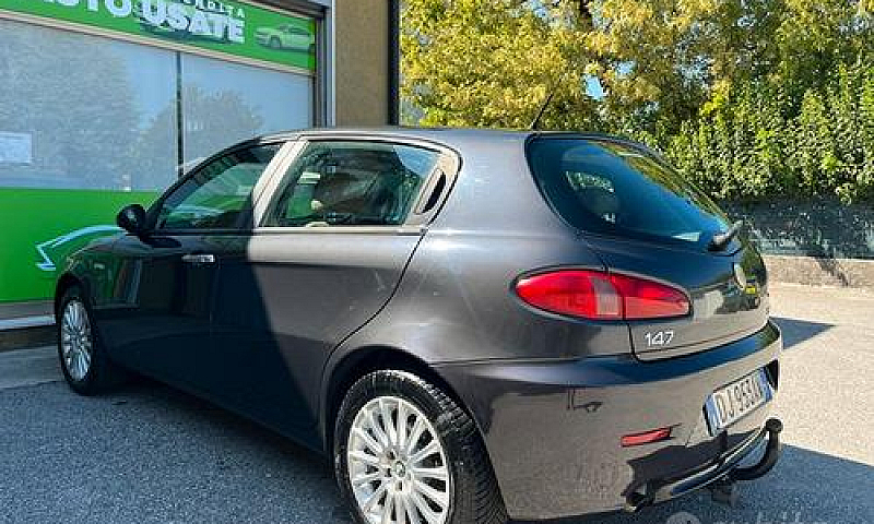 Alfa Romeo 147 1.6 G...