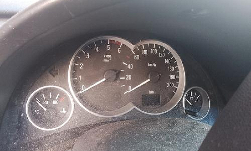 Opel Corsa ...