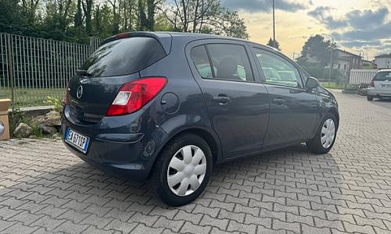 Opel Corsa 1.2 5 Por...