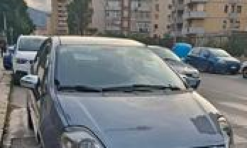 Fiat Grande Punto - ...