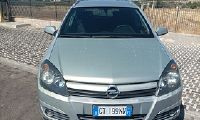 Opel Asta 1.4 16 Val...