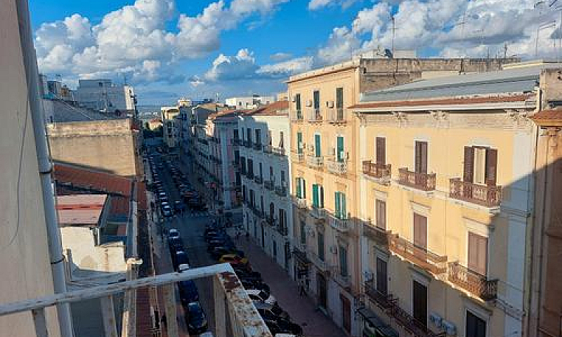 Taranto-Via Cavallot...