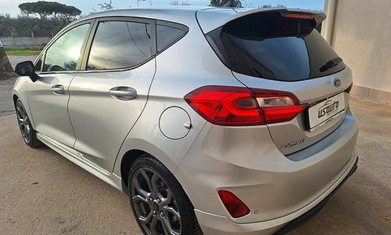 Ford Fiesta 1.5 Tdci...