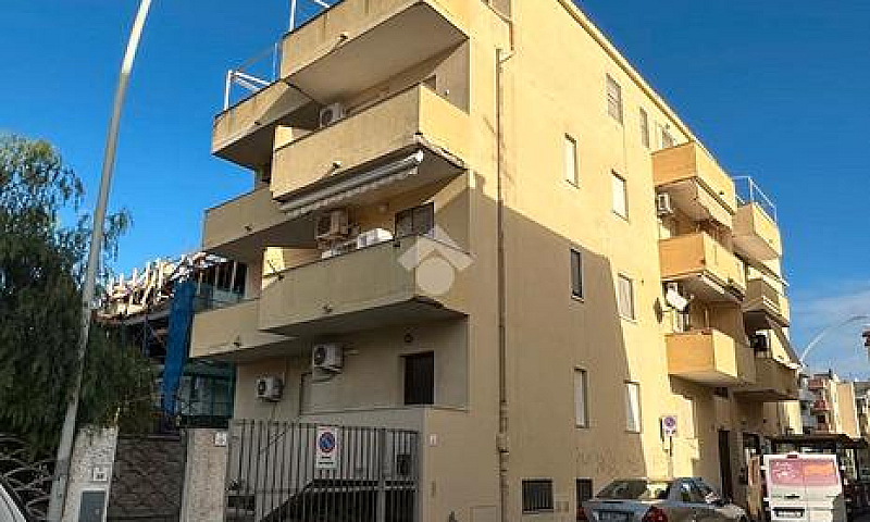 Monolocale C/2, Via ...