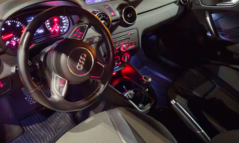 Audi A 1 1.6 90Cv Ad...