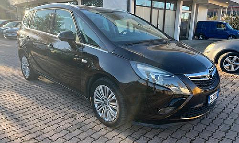 Opel Zafira Tourer O...