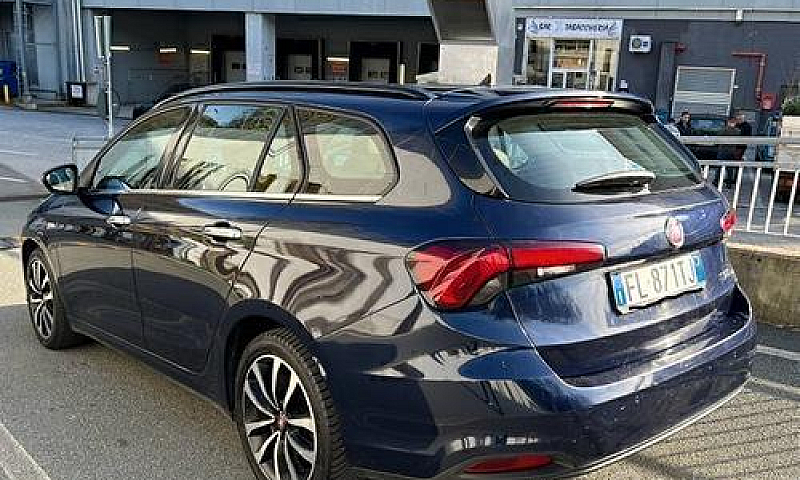 Fiat Tipo 1.6Mjt Lou...