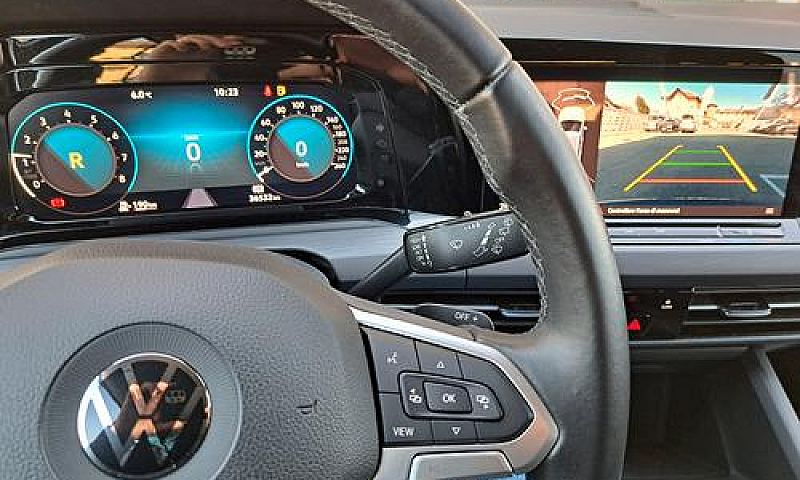 Volkswagen Golf Vari...