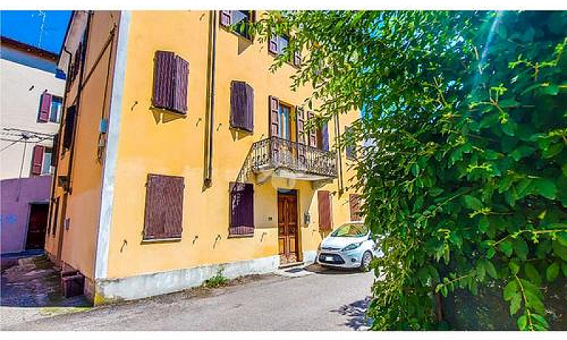 3 Locali A Colorno...