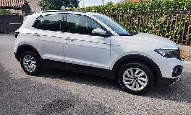 Volkswagen T-Cross 1...