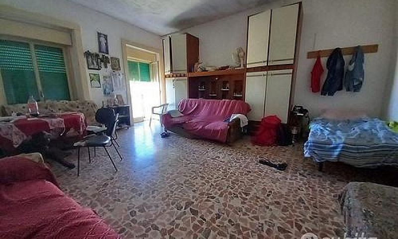Ampio Appartamento C...