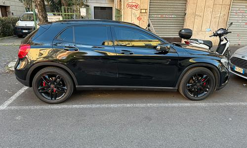 Mercedes-Benz Gla 22...