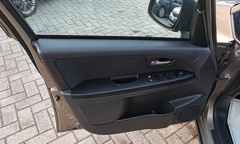 Fiat Sedici 1.9 Mjt ...