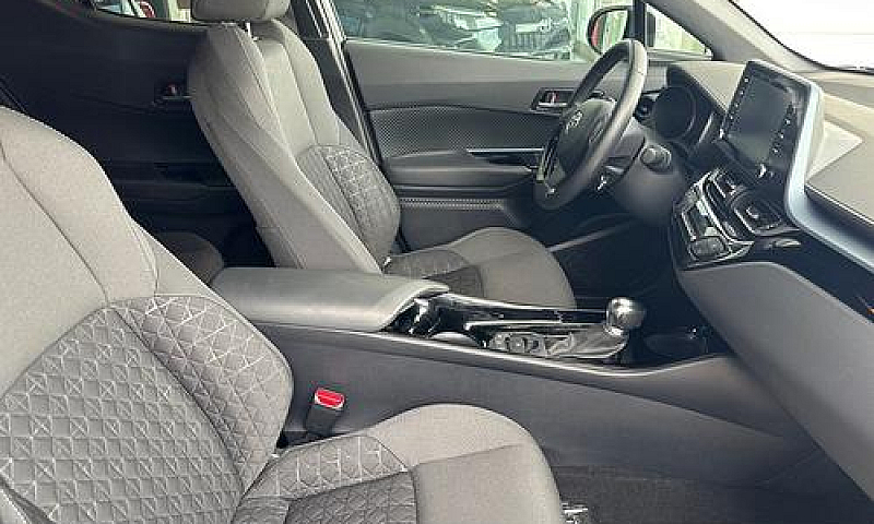 Toyota C-Hr 1.8H Tre...