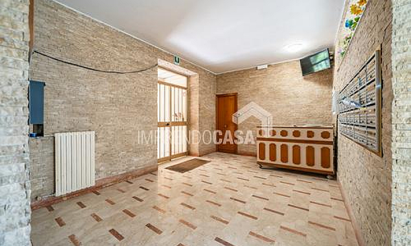 Una Casa Da Vivere, ...