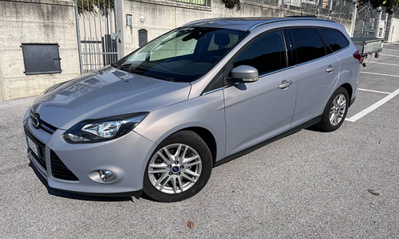 Ford Focus Sw 1.6 Td...
