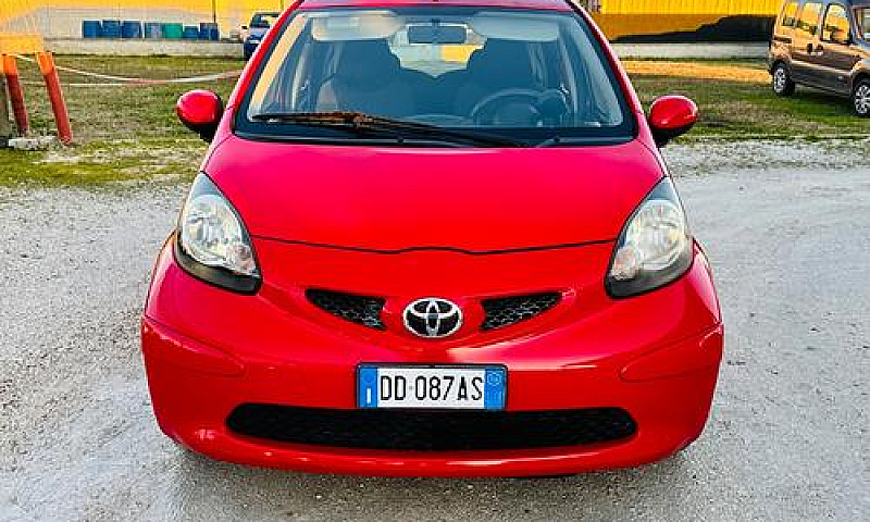 Toyota Aygo 1.0 Benz...