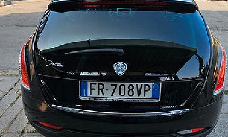 Lancia Delta 1.6 Mjt...