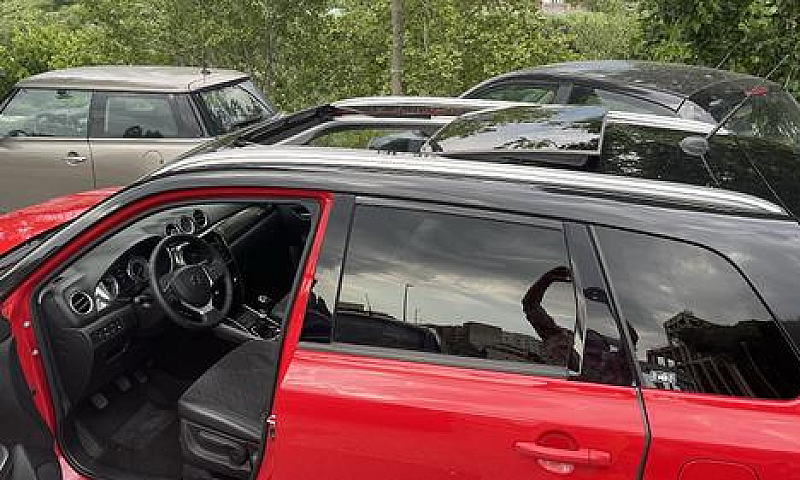 Suzuki Vitara (2015)...