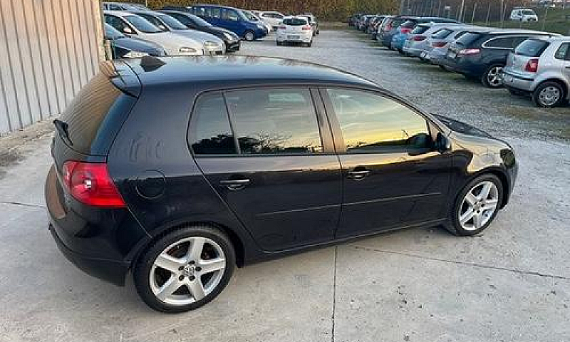 Volkswagen Golf 2.0 ...