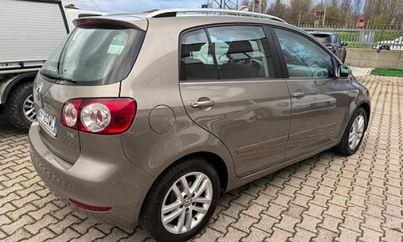 Volkswagen Golf Plus...