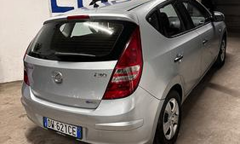 Hyundai I30 1.4 16V ...