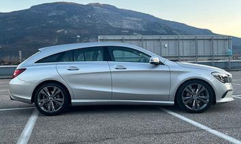 Mercedes Cla 200D Pr...