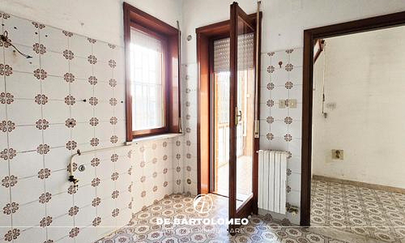 Quadrilocale In Via ...